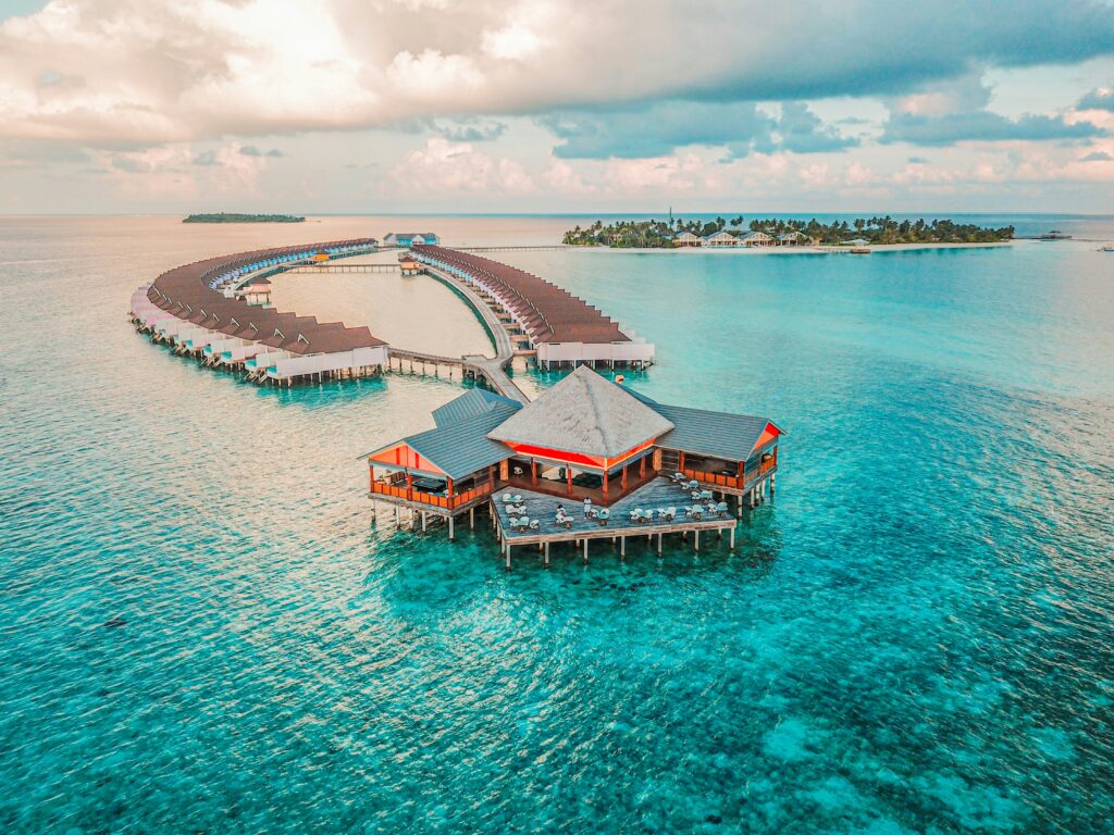 rayyu maldives xpsfxsbxjrg unsplash